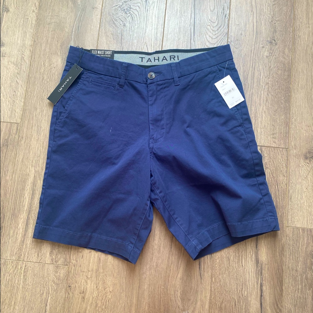 Tahari Men’s Blue Shorts